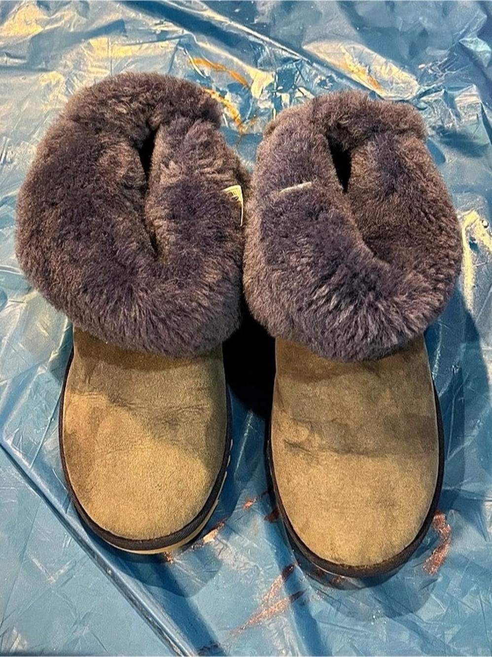 UGG Cozy Slippers in purple